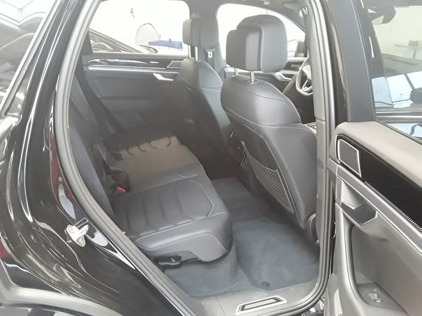 Fahrzeugabbildung Volkswagen Touareg 3.0 TFSI R-Line IQ.Light|Matrix|CarPlay