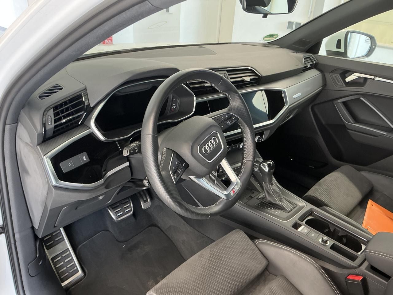 Fahrzeugabbildung Audi Q3 Sportback 45 1.4 TFSI e S-Line Sonos|Standhzg