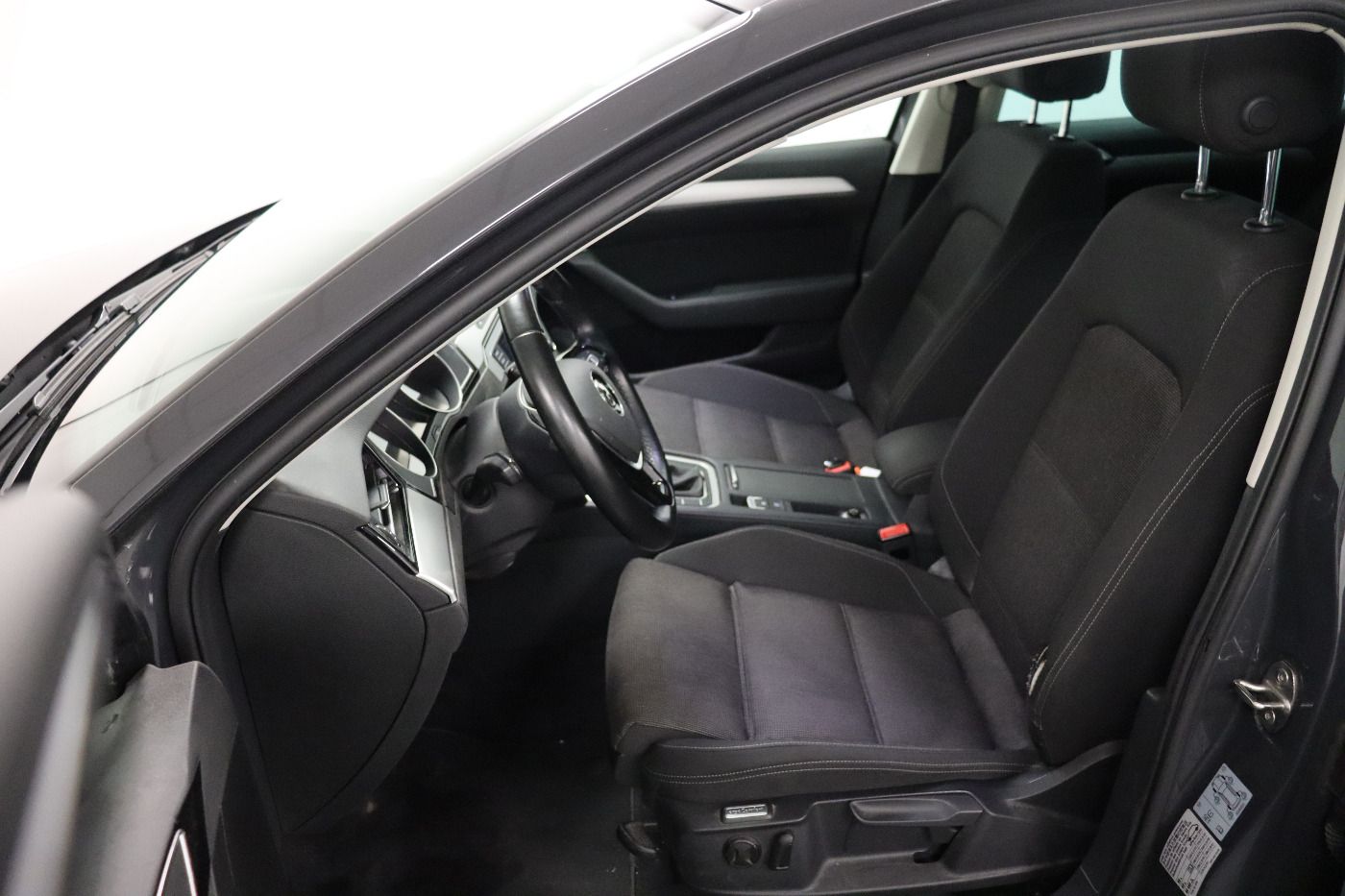 Fahrzeug autohaus mense Fahrzeugabbildung Volkswagen Passat Variant 1.4 TSI ACC|Navi|KlimaA|PDC|SHZG