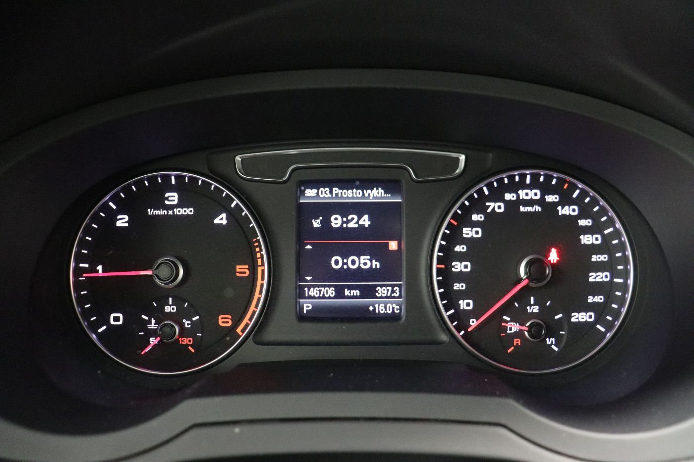 Fahrzeugabbildung Audi Q3 2.0 TDI quattro S tronic sport AHK|Navi