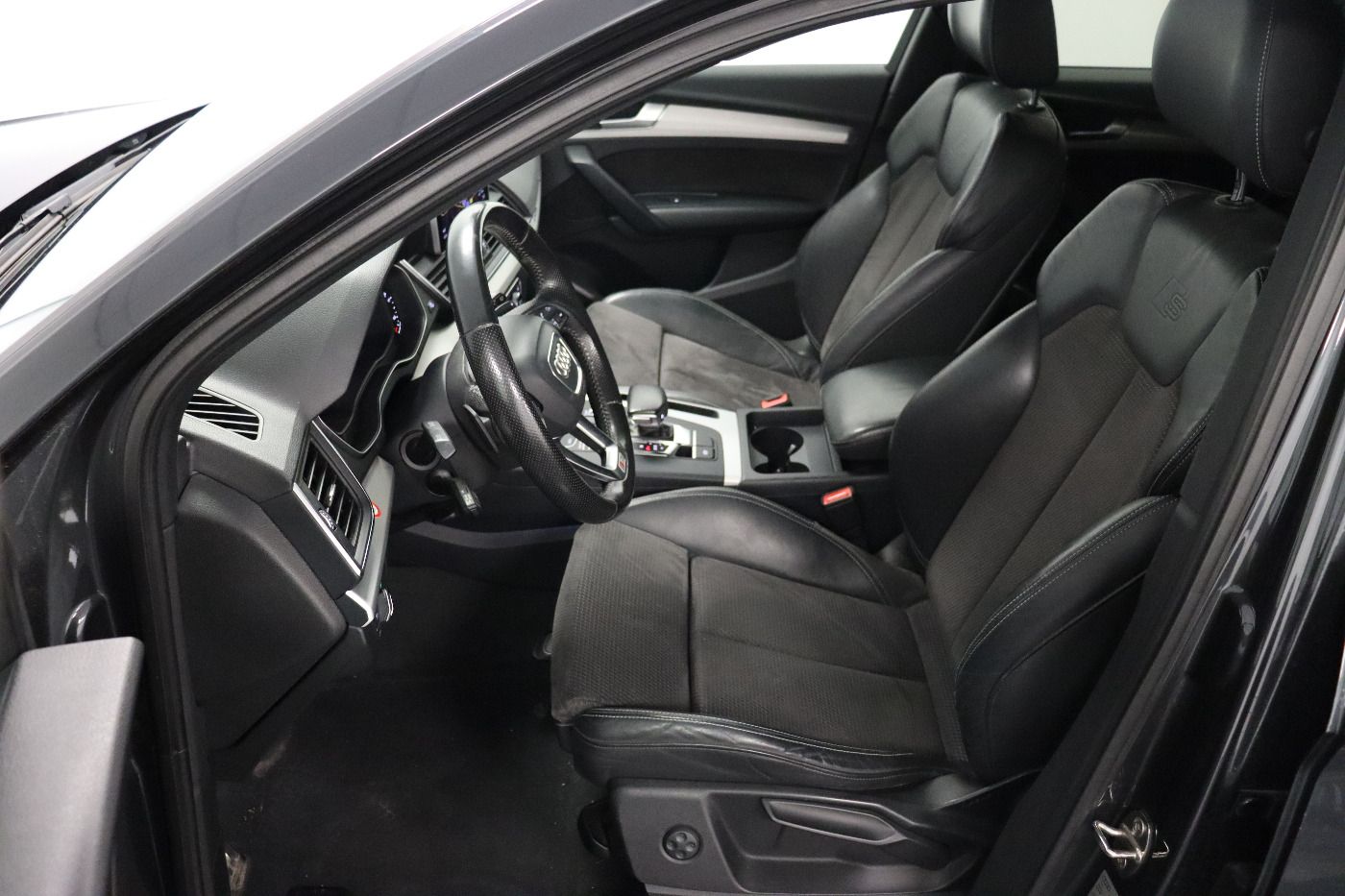 Fahrzeug autohaus mense Fahrzeugabbildung Audi Q5 2.0 TDI S line quattro S tronic