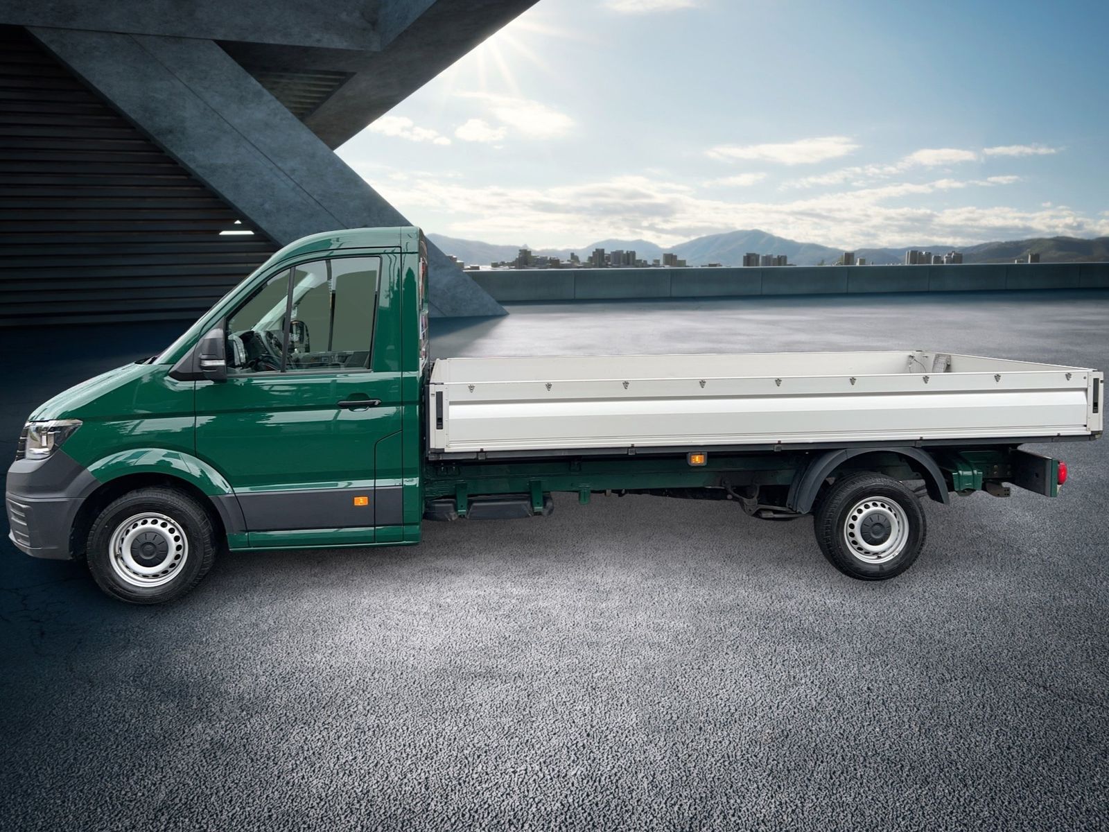 Fahrzeugabbildung Volkswagen Crafter 2.0 TDI RWD Pritsche 35 lang AHK|KlimaA