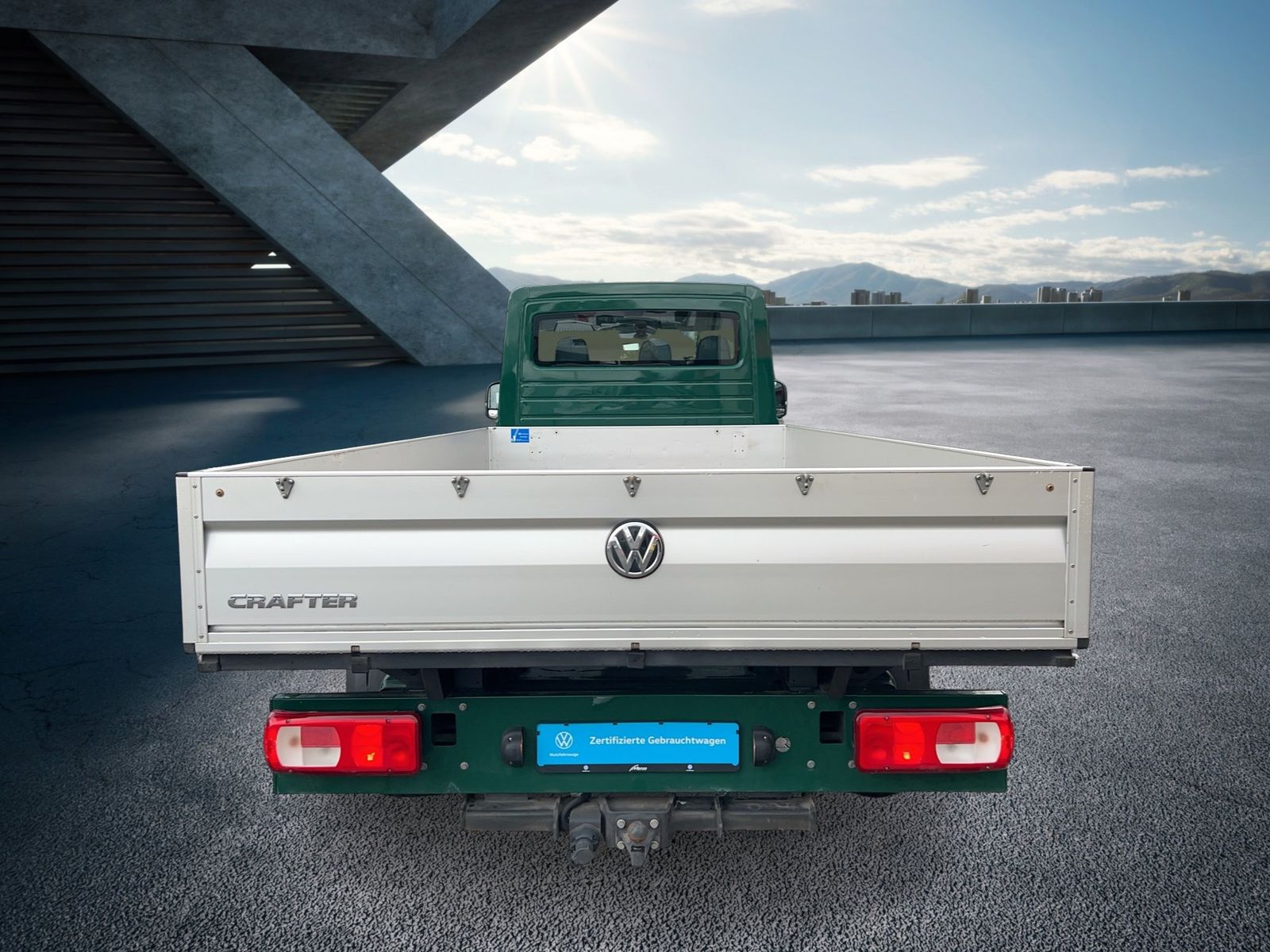 Fahrzeugabbildung Volkswagen Crafter 2.0 TDI RWD Pritsche 35 lang AHK|KlimaA