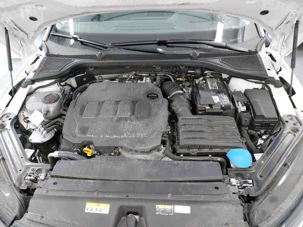 Fahrzeugabbildung SKODA Octavia Combi 2.0 TDI Style HUD|ACC|LED|Navi|PDC