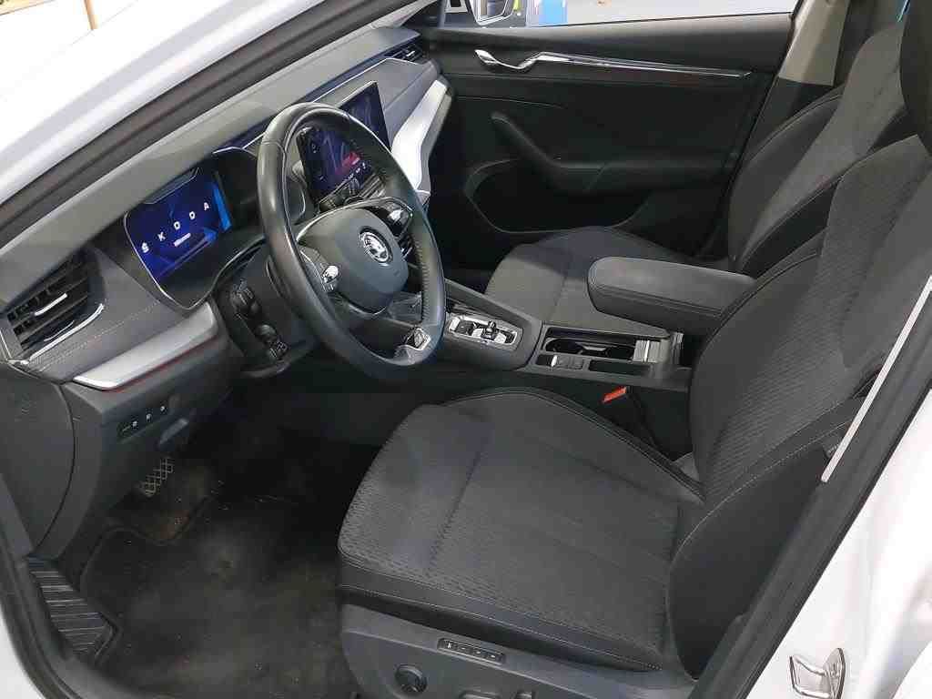 Fahrzeugabbildung SKODA Octavia Combi 2.0 TDI Style HUD|ACC|LED|Navi|PDC