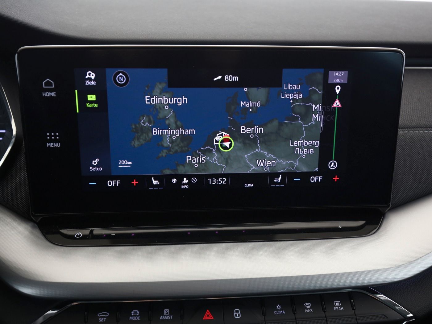 Fahrzeugabbildung SKODA Octavia Combi 2.0 TDI Style AHK|HUD|ACC|LED|Navi