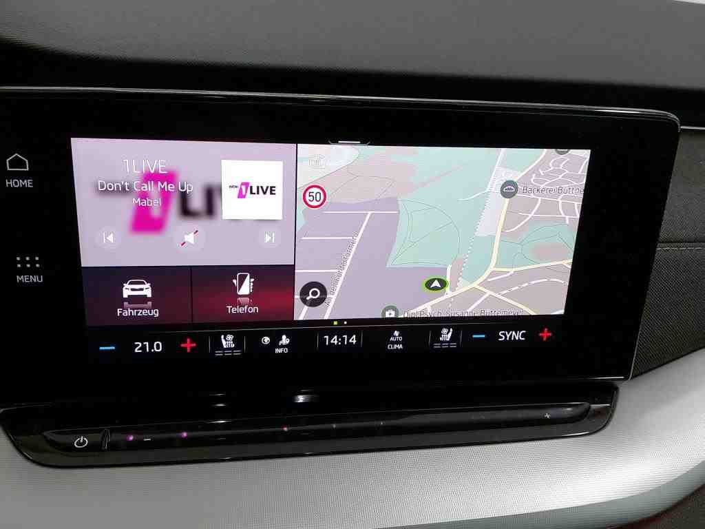 Fahrzeugabbildung SKODA Octavia Combi 2.0 TDI Style HUD|4xSHZG|ACC|LED