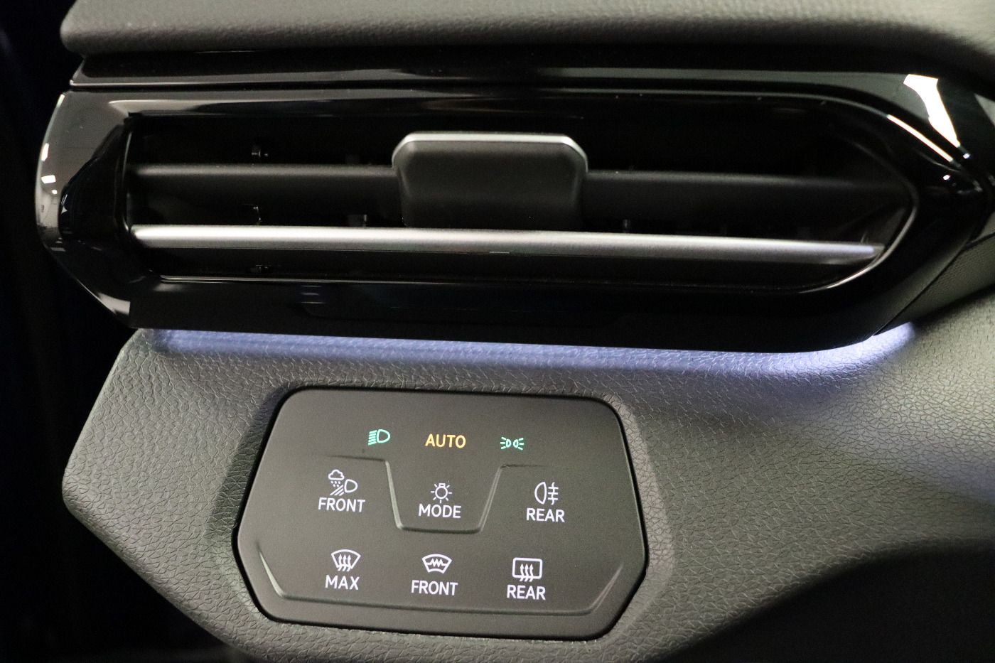 Fahrzeug autohaus mense Fahrzeugabbildung Volkswagen ID.4 GTX 4Motion IQ.Light|Matrix|CarPlay|AHK|LM