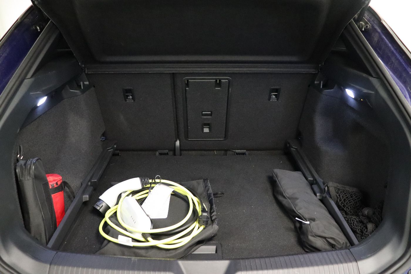 Fahrzeug autohaus mense Fahrzeugabbildung Volkswagen ID.4 GTX 4Motion IQ.Light|Matrix|CarPlay|AHK|LM