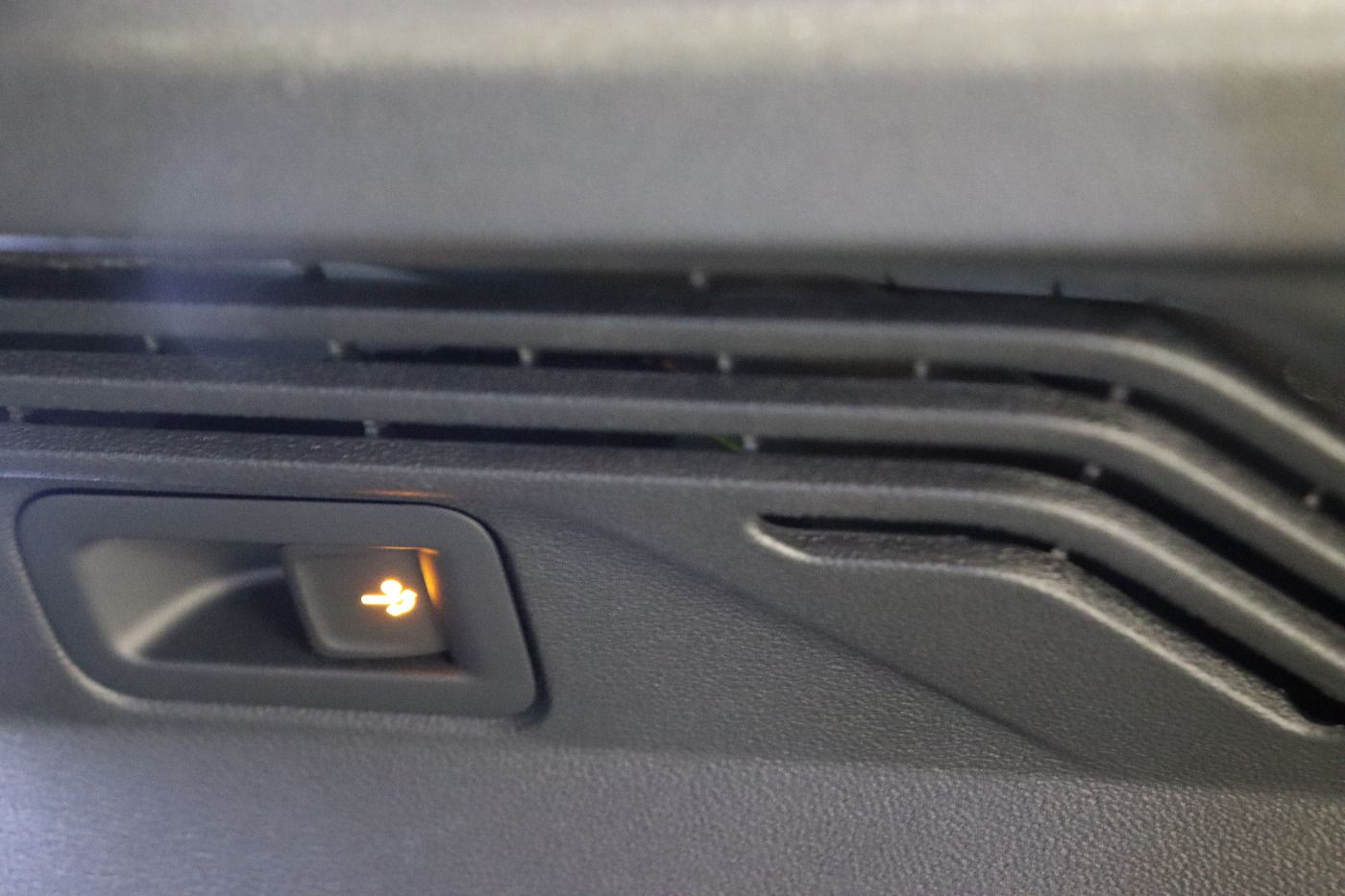 Fahrzeugabbildung Volkswagen ID.4 Pro 4Motion IQ.Light|Matrix|CarPlay|AHK|LM