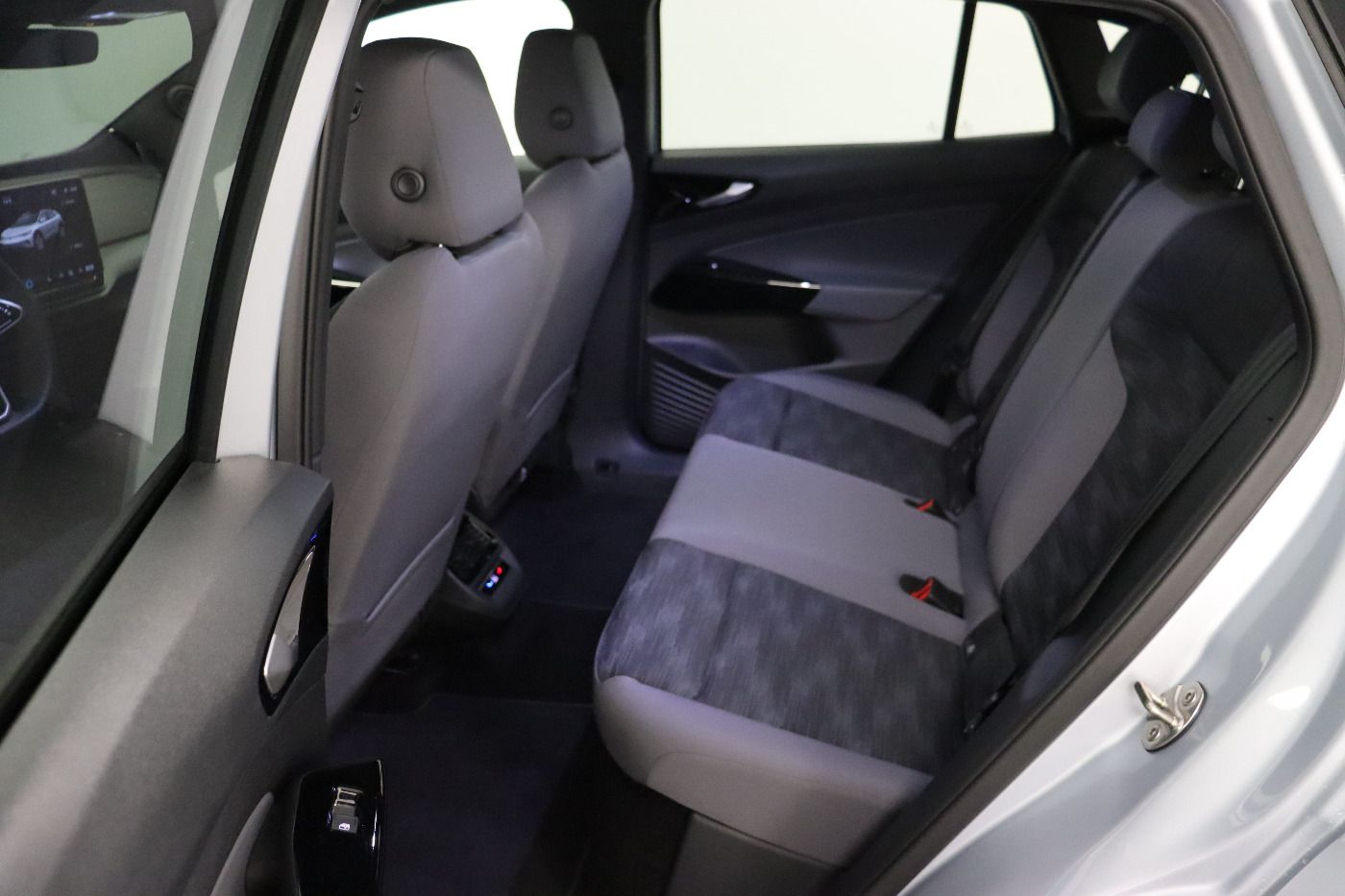 Fahrzeugabbildung Volkswagen ID.4 Pro 4Motion IQ.Light|Matrix|CarPlay|AHK|LM