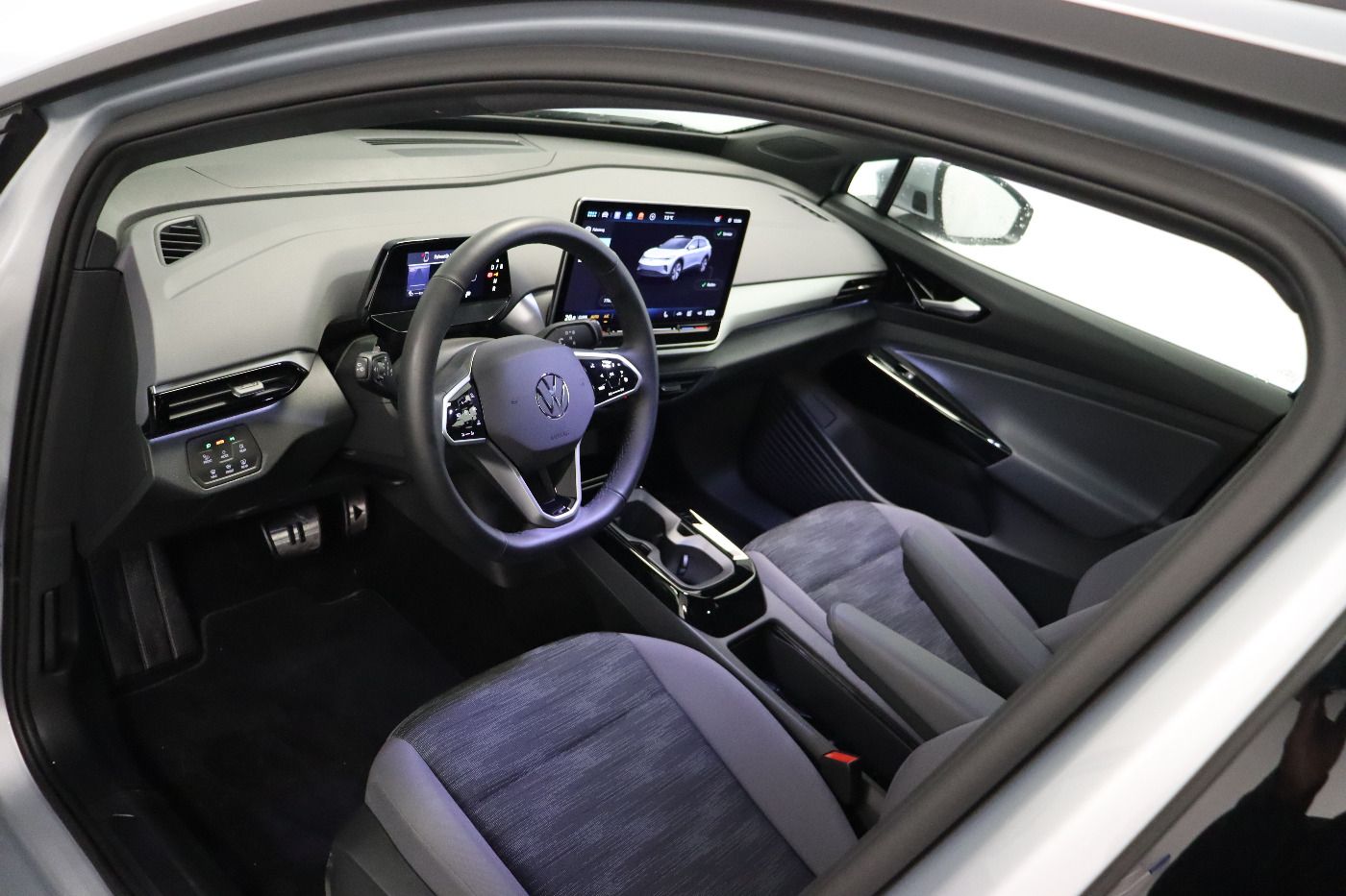 Fahrzeugabbildung Volkswagen ID.4 Pro 4Motion IQ.Light|Matrix|CarPlay|AHK|LM