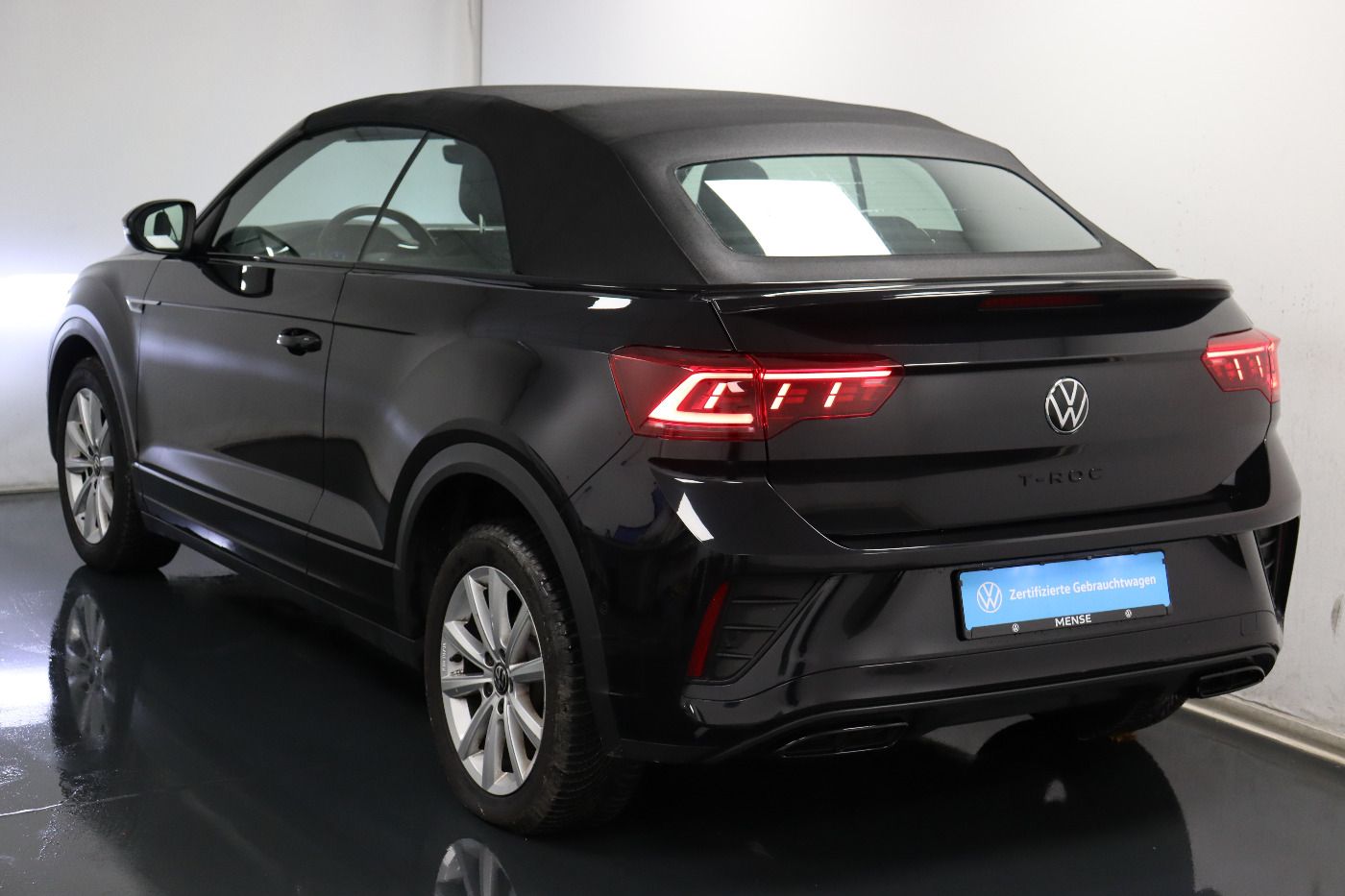 Fahrzeugabbildung Volkswagen T-Roc Cabriolet 1.5TSI DSG R-Line IQ.Light|ACC