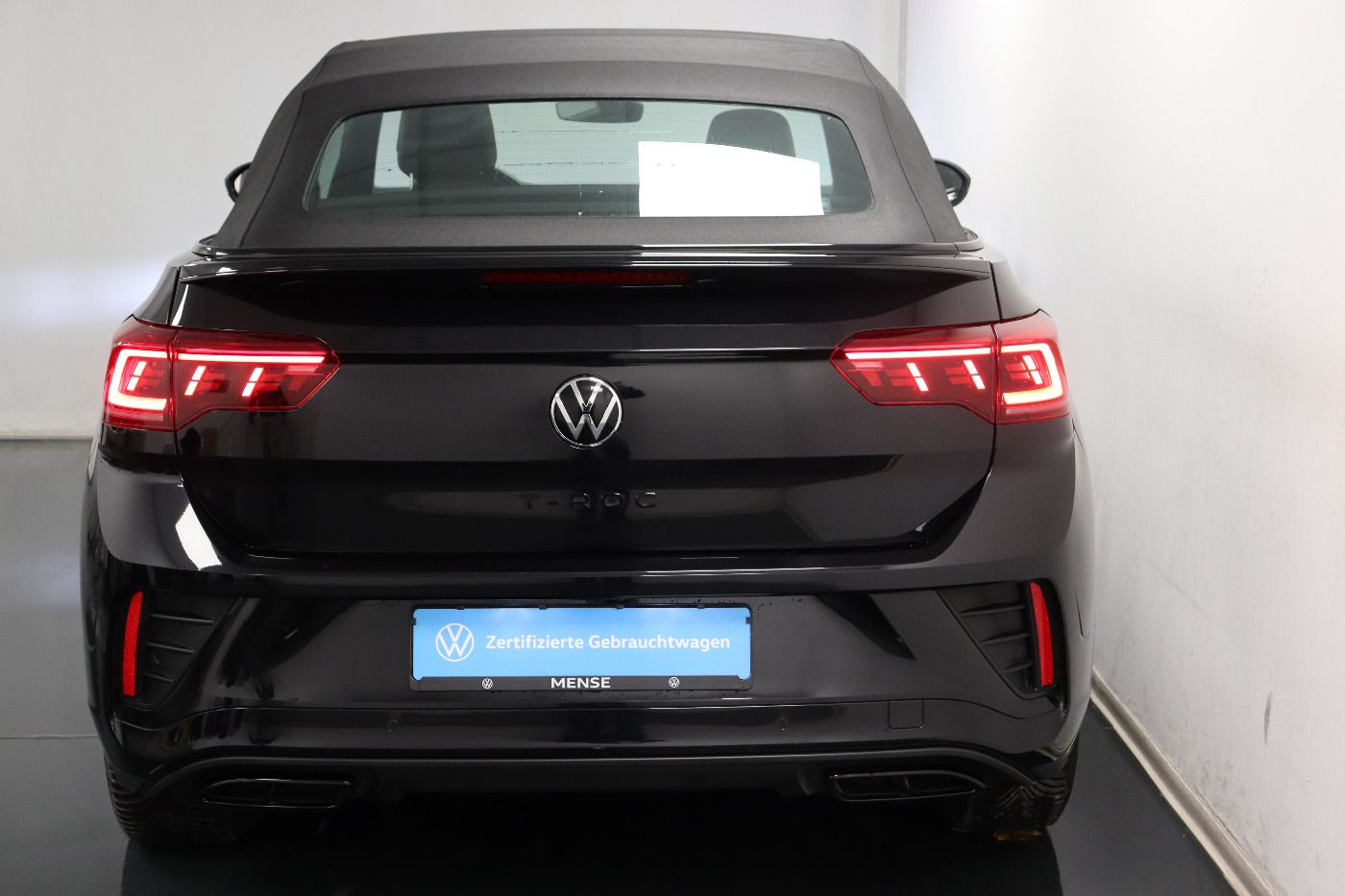 Fahrzeugabbildung Volkswagen T-Roc Cabriolet 1.5TSI DSG R-Line IQ.Light|ACC