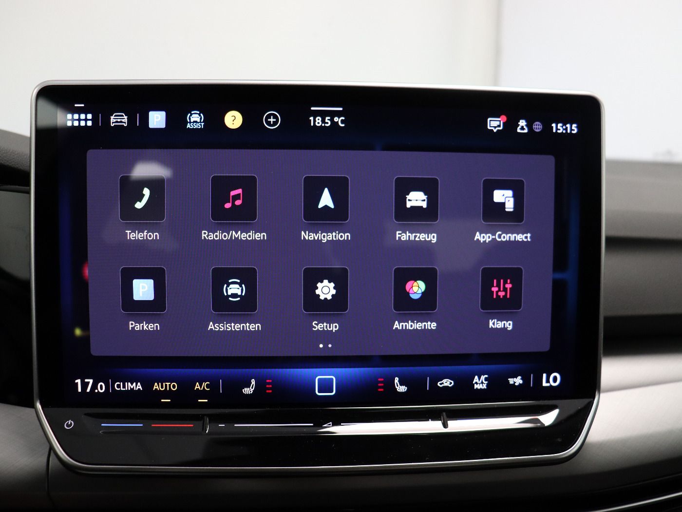 Fahrzeug autohaus mense Fahrzeugabbildung Volkswagen Golf VIII 1.5 TSI Life IQ.Light|Matrix|CarPlay|L