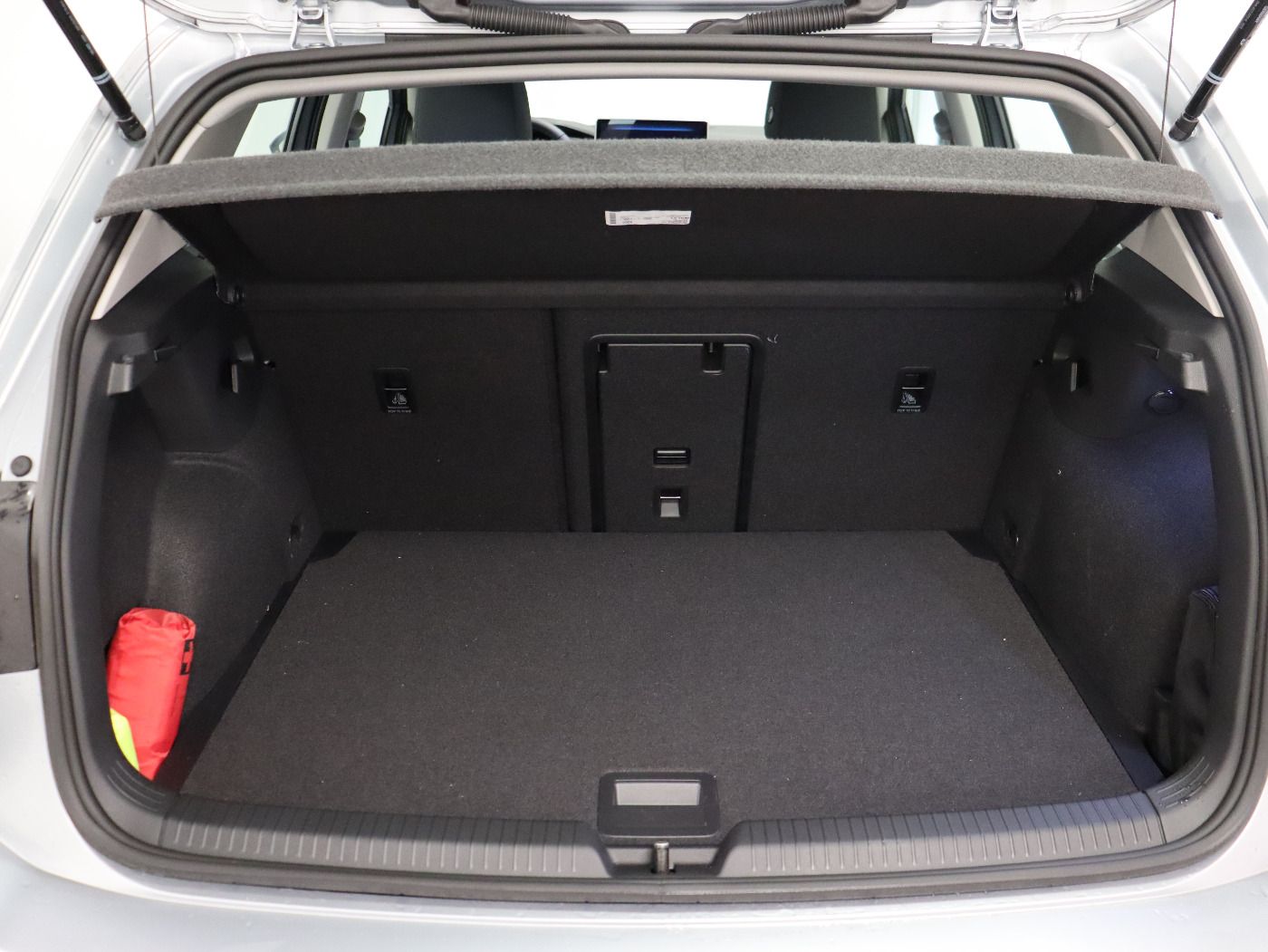 Fahrzeug autohaus mense Fahrzeugabbildung Volkswagen Golf VIII 1.5 TSI Life IQ.Light|Matrix|CarPlay|L