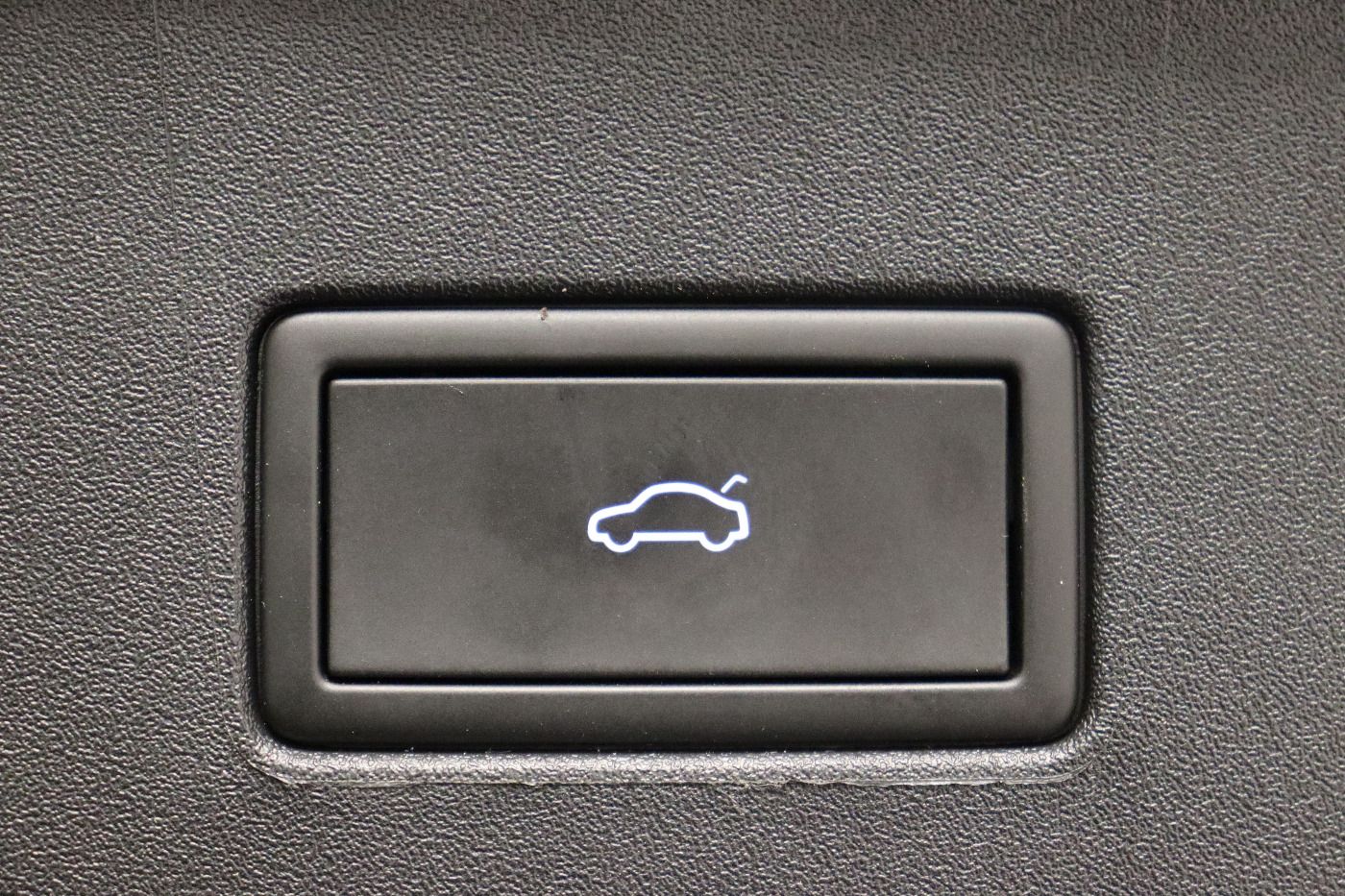 Fahrzeug autohaus mense Fahrzeugabbildung Volkswagen ID.4 GTX 4Motion IQ.Light|Matrix|CarPlay|AHK|HUD