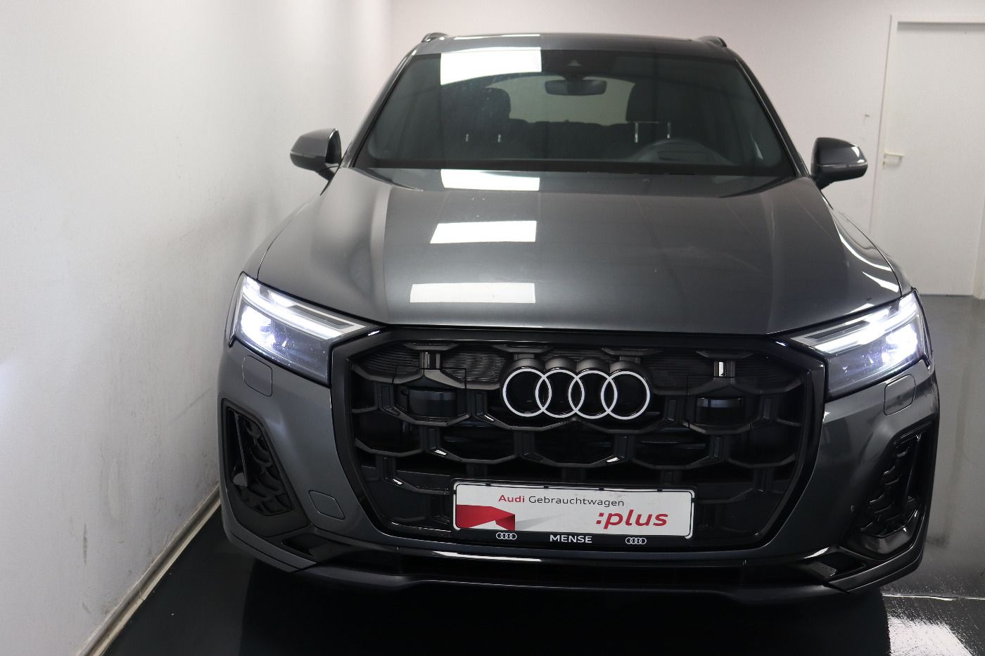 Fahrzeug autohaus mense Fahrzeugabbildung Audi Q7 45 TDI quattro tiptronic S line Matrix|AHK|LM