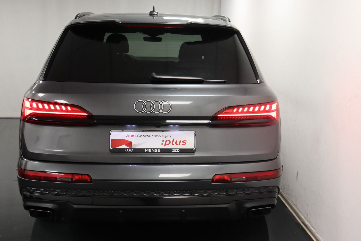 Fahrzeug autohaus mense Fahrzeugabbildung Audi Q7 45 TDI quattro tiptronic S line Matrix|AHK|LM