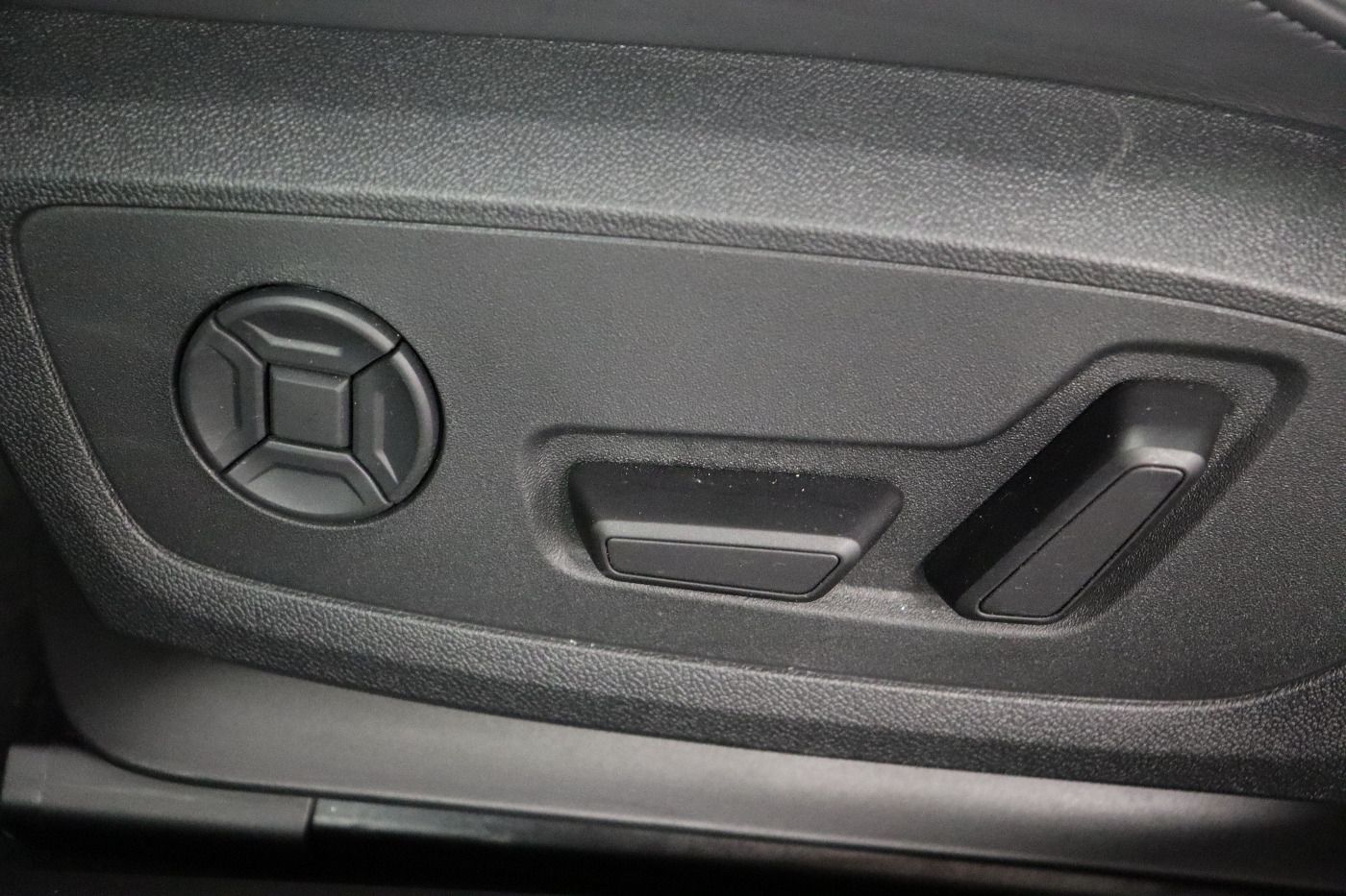 Fahrzeug autohaus mense Fahrzeugabbildung Audi A7 Sportback 55 TFSI quattro S tronic Matrix|AHK