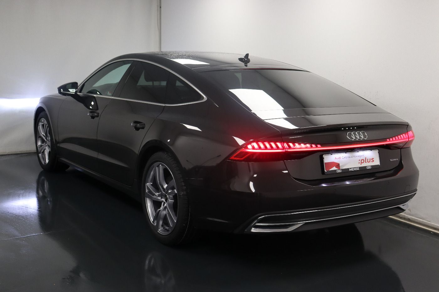 Fahrzeugabbildung Audi A7 Sportback 45 TDI quattro S tronic Matrix|AHK