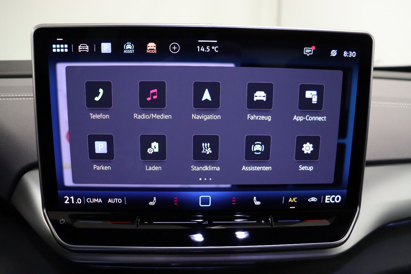Fahrzeug autohaus mense Fahrzeugabbildung Volkswagen ID.4 Pro 4Motion IQ.Light|Matrix|CarPlay|h/k|LM