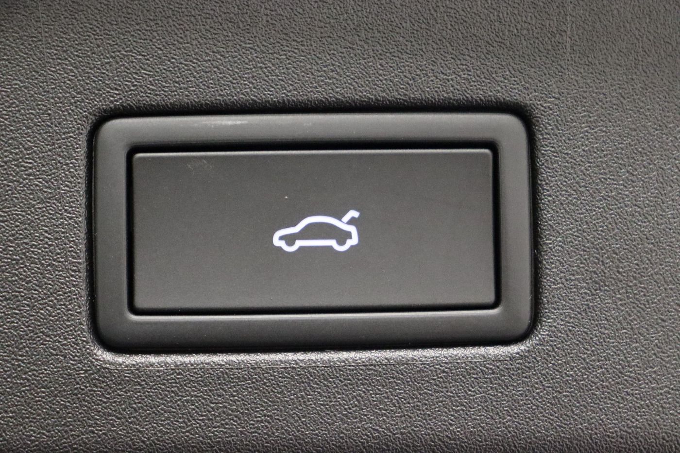 Fahrzeug autohaus mense Fahrzeugabbildung Volkswagen ID.4 Pro 4Motion IQ.Light|Matrix|CarPlay|h/k|LM