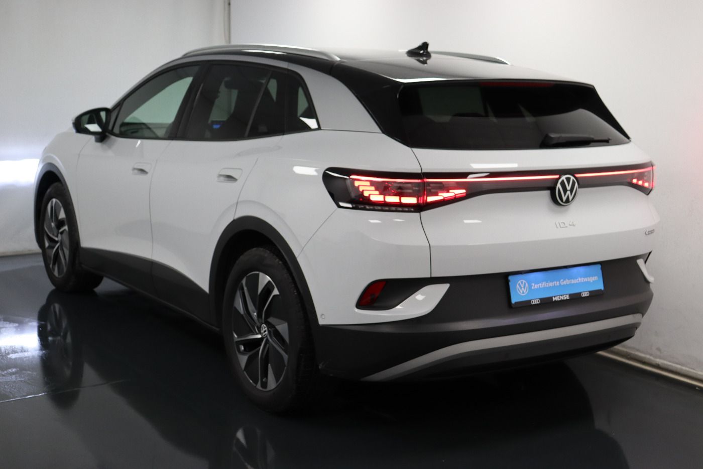 Fahrzeug autohaus mense Fahrzeugabbildung Volkswagen ID.4 Pro 4Motion IQ.Light|Matrix|CarPlay|h/k|LM