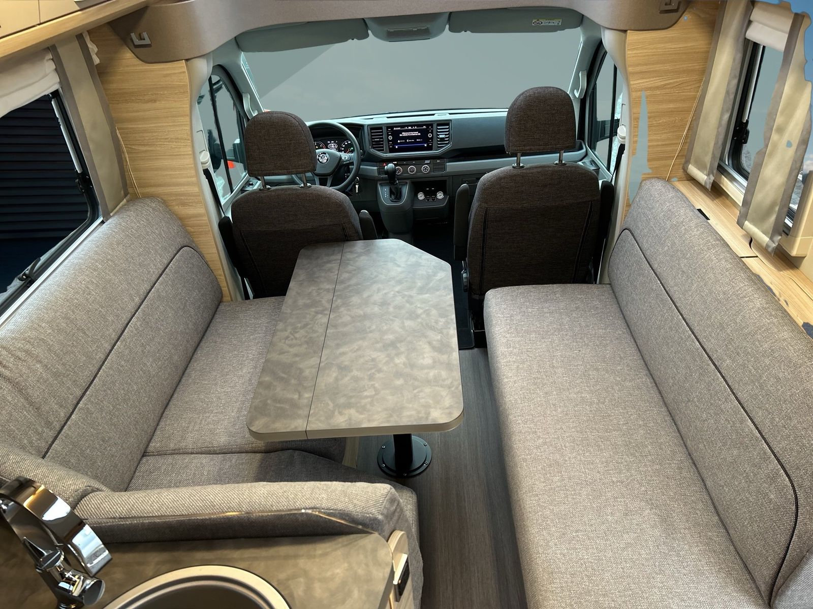 Fahrzeugabbildung Knaus Van Ti Plus 700 LF Plainum AUT