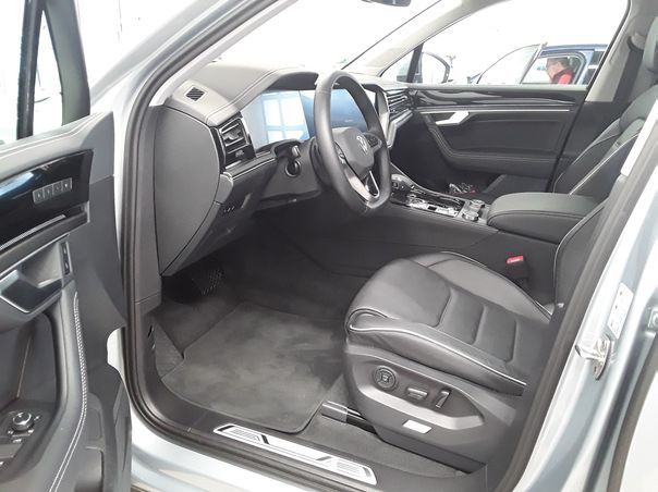 Fahrzeugabbildung Volkswagen Touareg 3.0 TDI 4 Motion tiptronic Elegance AHK