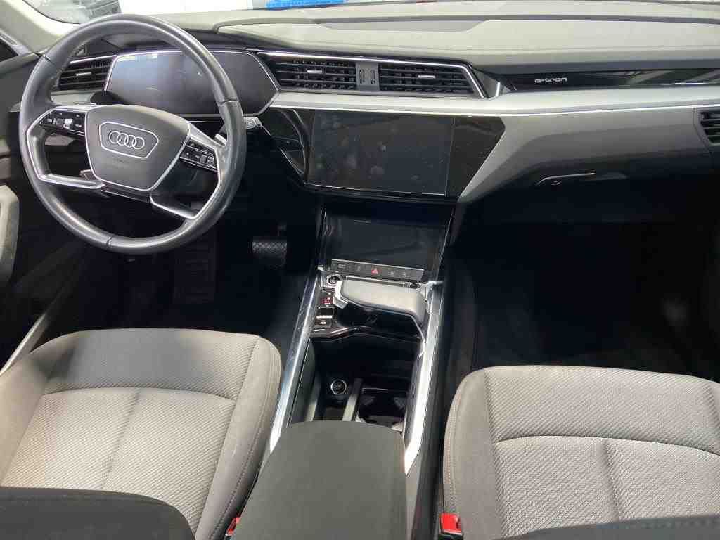 Fahrzeug autohaus mense Fahrzeugabbildung Audi e-tron 50 quattro Basis AHK|Luft|Standhzg|LED|LM