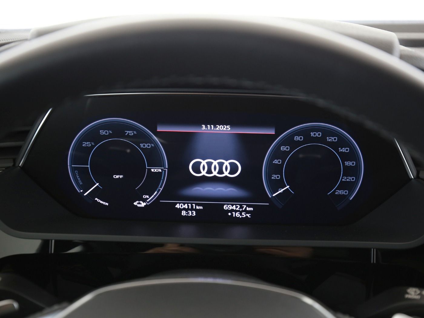 Fahrzeug autohaus mense Fahrzeugabbildung Audi e-tron 50 quattro advanced Matrix|CarPlay|HUD|SD