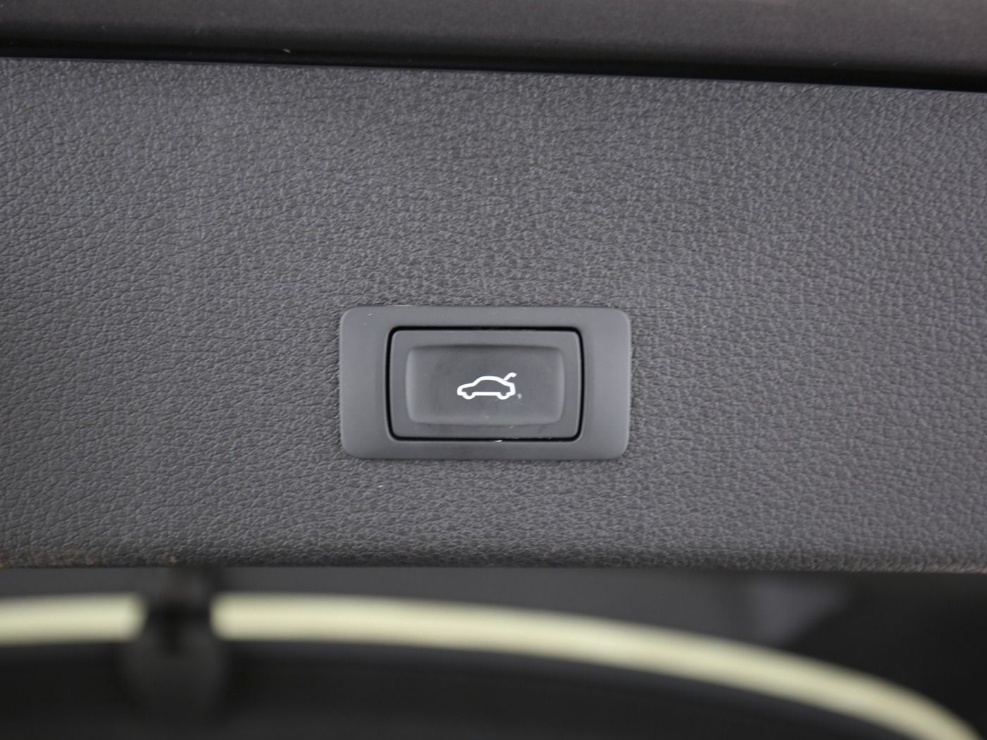 Fahrzeugabbildung Audi e-tron Sportback 50 quattro AHK|HUD|Luft|LED