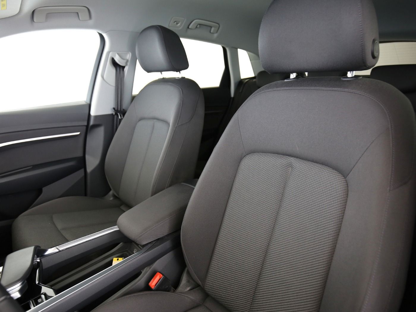 Fahrzeugabbildung Audi e-tron 55 quattro advanced CarPlay|AHK|Luft