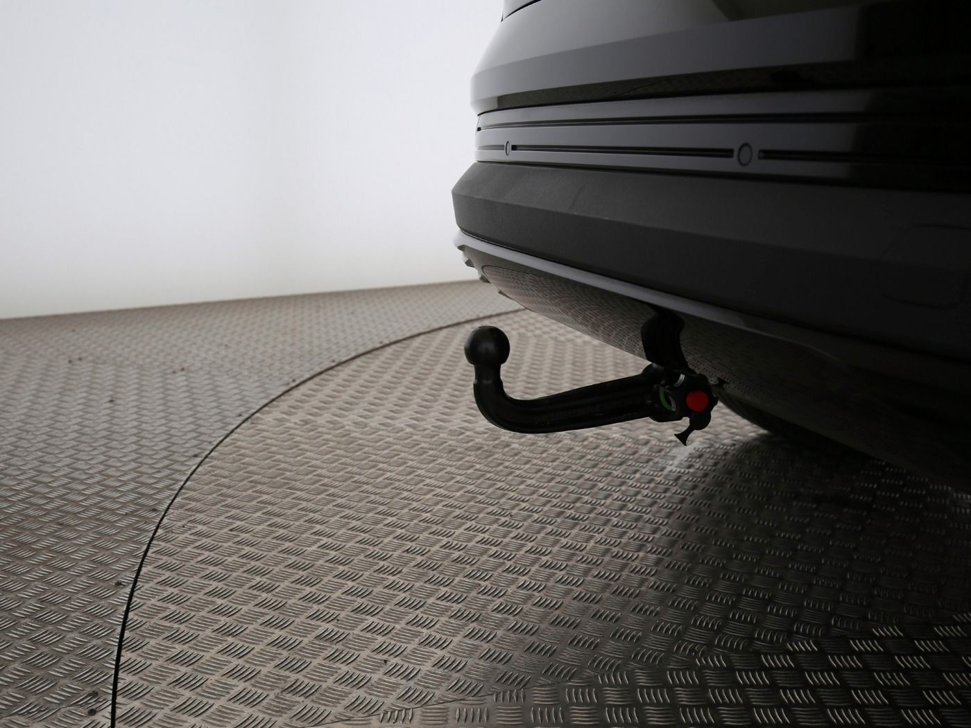 Fahrzeug autohaus mense Fahrzeugabbildung Audi e-tron quattro 230kW AHK|Luft|Standhzg|LED|Navi