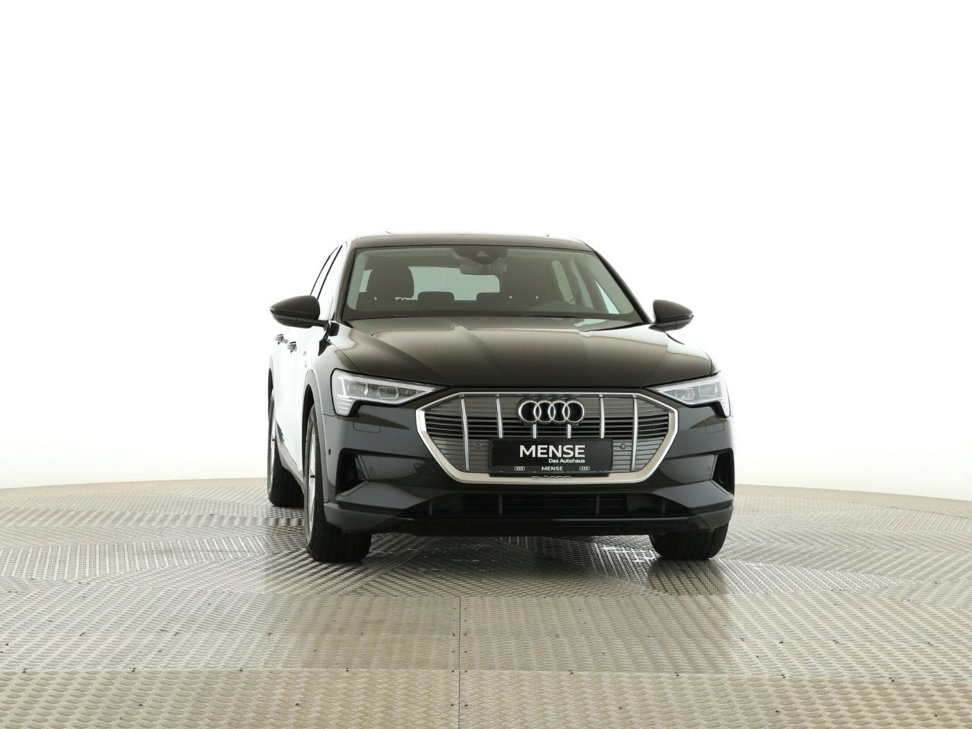 Fahrzeug autohaus mense Fahrzeugabbildung Audi e-tron 50 quattro advanced Luft|Pano|SD|Standhzg