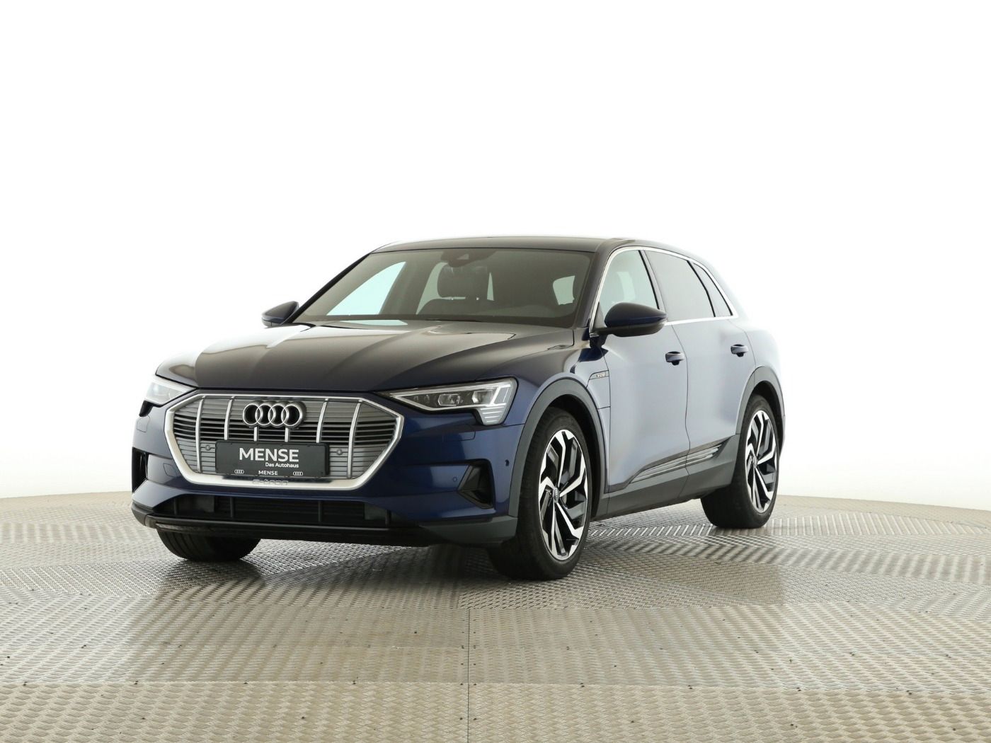 Fahrzeug autohaus mense Fahrzeugabbildung Audi e-tron 50 quattro advanced AHK|Luft|Standhzg|LED