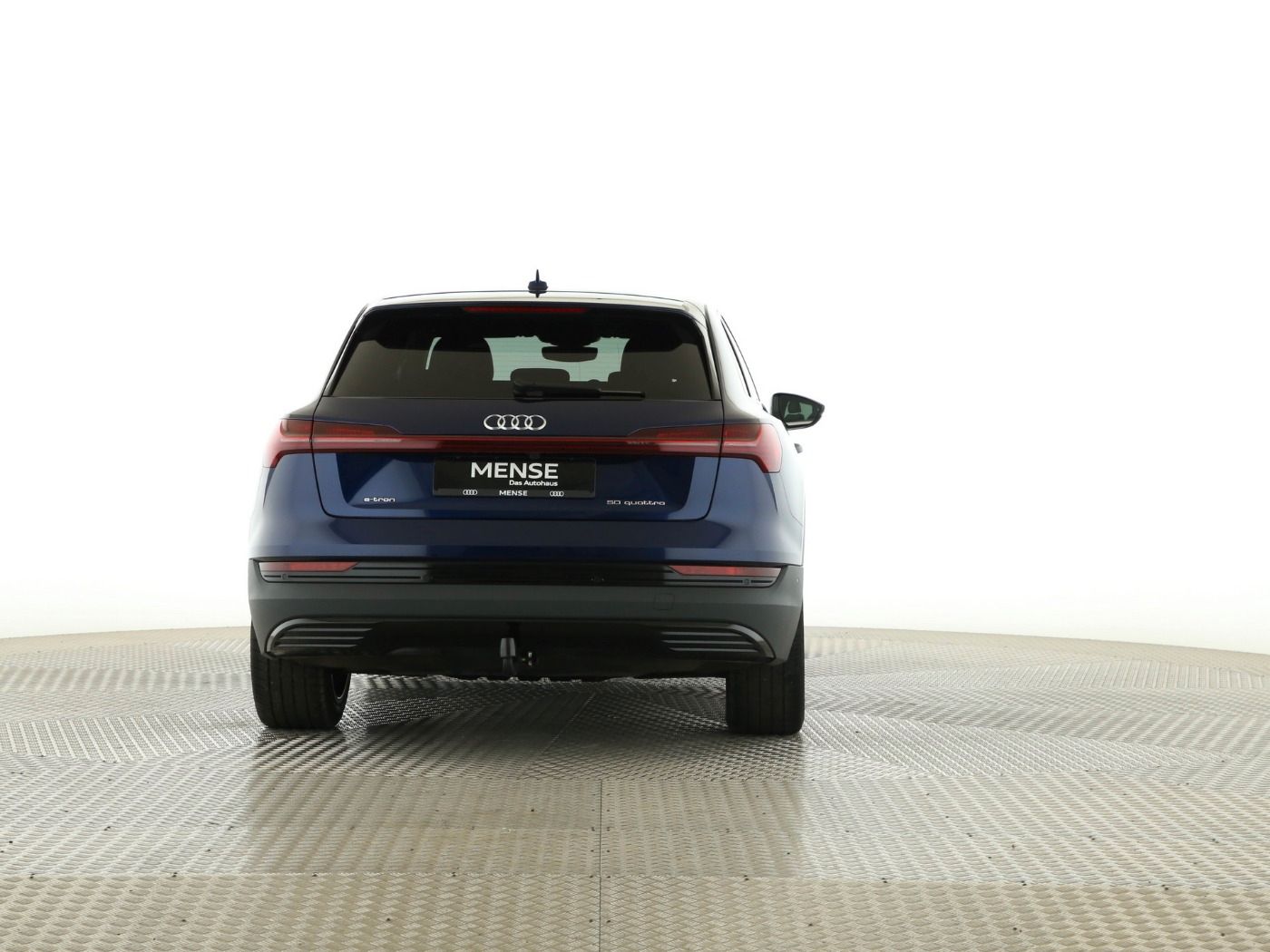 Fahrzeug autohaus mense Fahrzeugabbildung Audi e-tron 50 quattro advanced AHK|Luft|Standhzg|LED