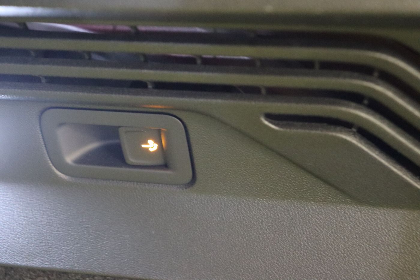 Fahrzeug autohaus mense Fahrzeugabbildung Volkswagen ID.4 Pro electric IQ.Light|Matrix|CarPlay|h/k|LM