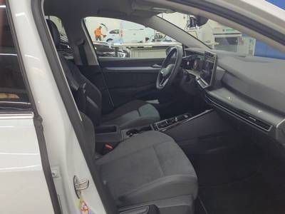 Fahrzeug autohaus mense Fahrzeugabbildung Volkswagen Golf VIII 1.5 eHybrid DSG Style IQ.Light|Matrix