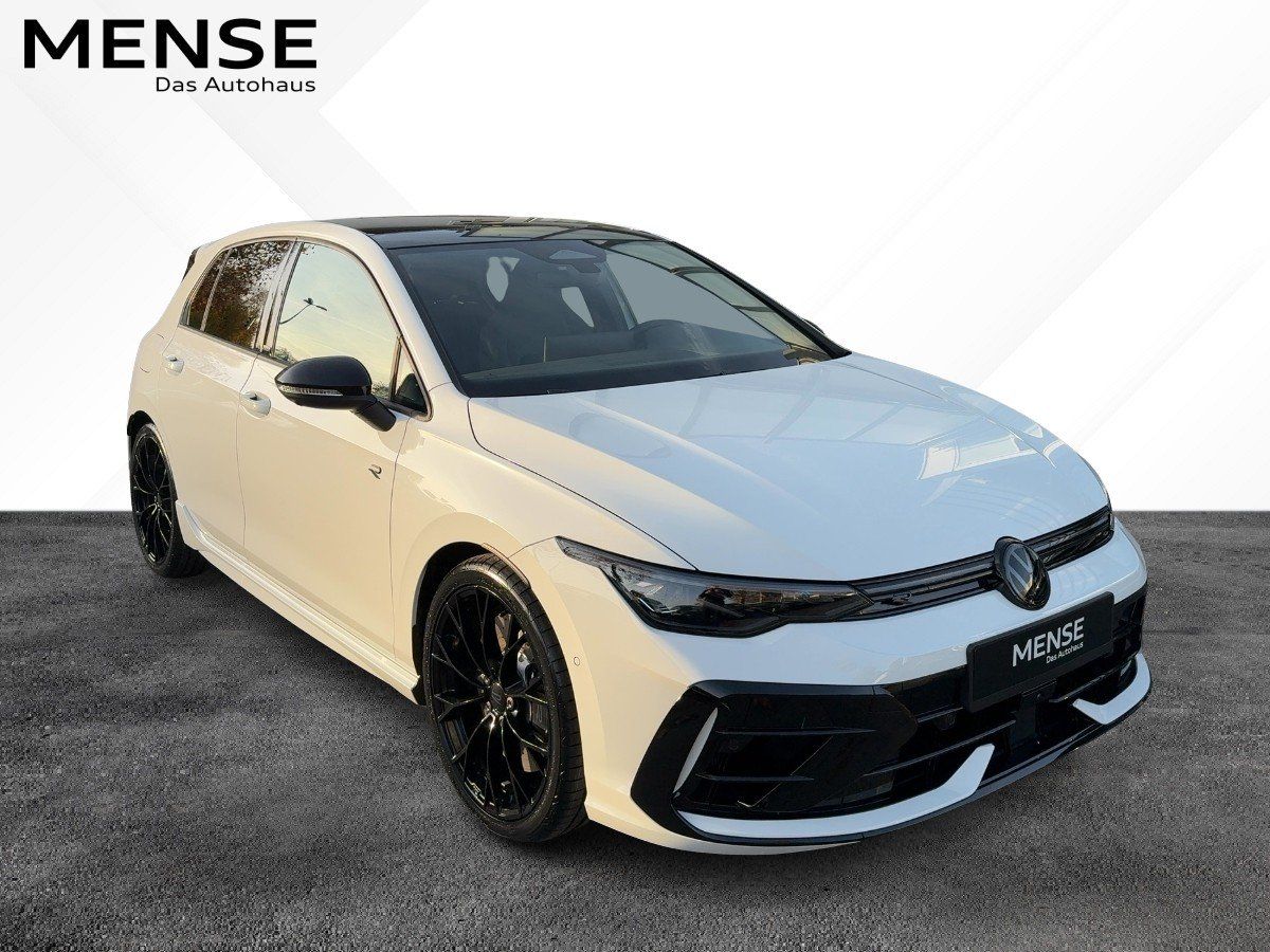 Fahrzeugabbildung Volkswagen Golf R Black Edition Akra Pano Navi HarmanKardon