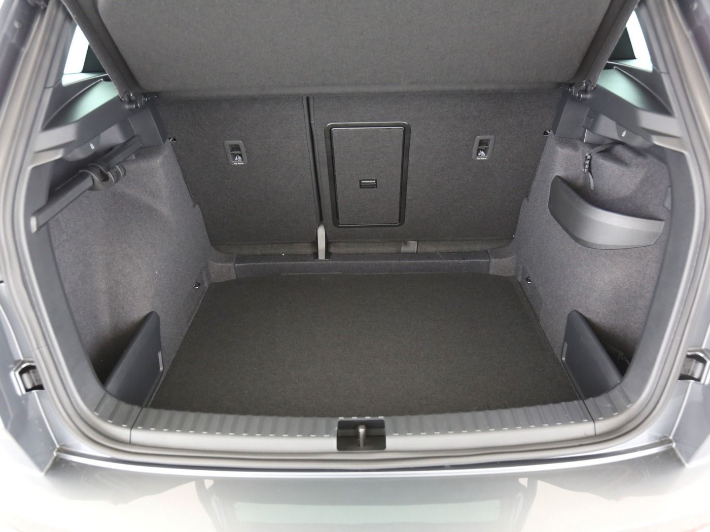 Fahrzeug autohaus mense Fahrzeugabbildung SKODA Karoq 1.5 TSI ACT Sportline Matrix|AHK|ACC|LED