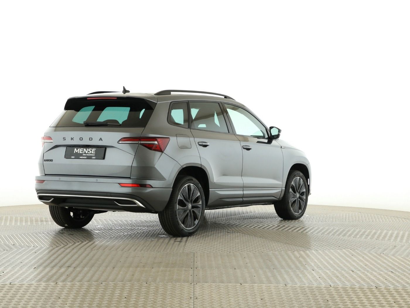 Fahrzeugabbildung SKODA Karoq 1.5 TSI ACT Sportline Matrix|AHK|ACC|LED