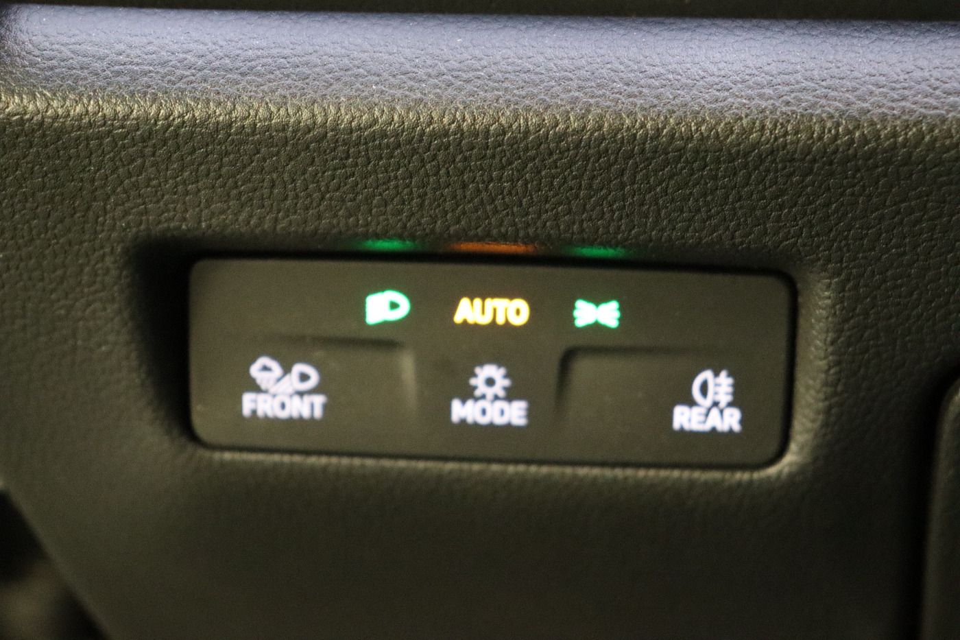 Fahrzeugabbildung Volkswagen Passat Variant 2.0 TDI DSG Elegance IQ.Light|AHK