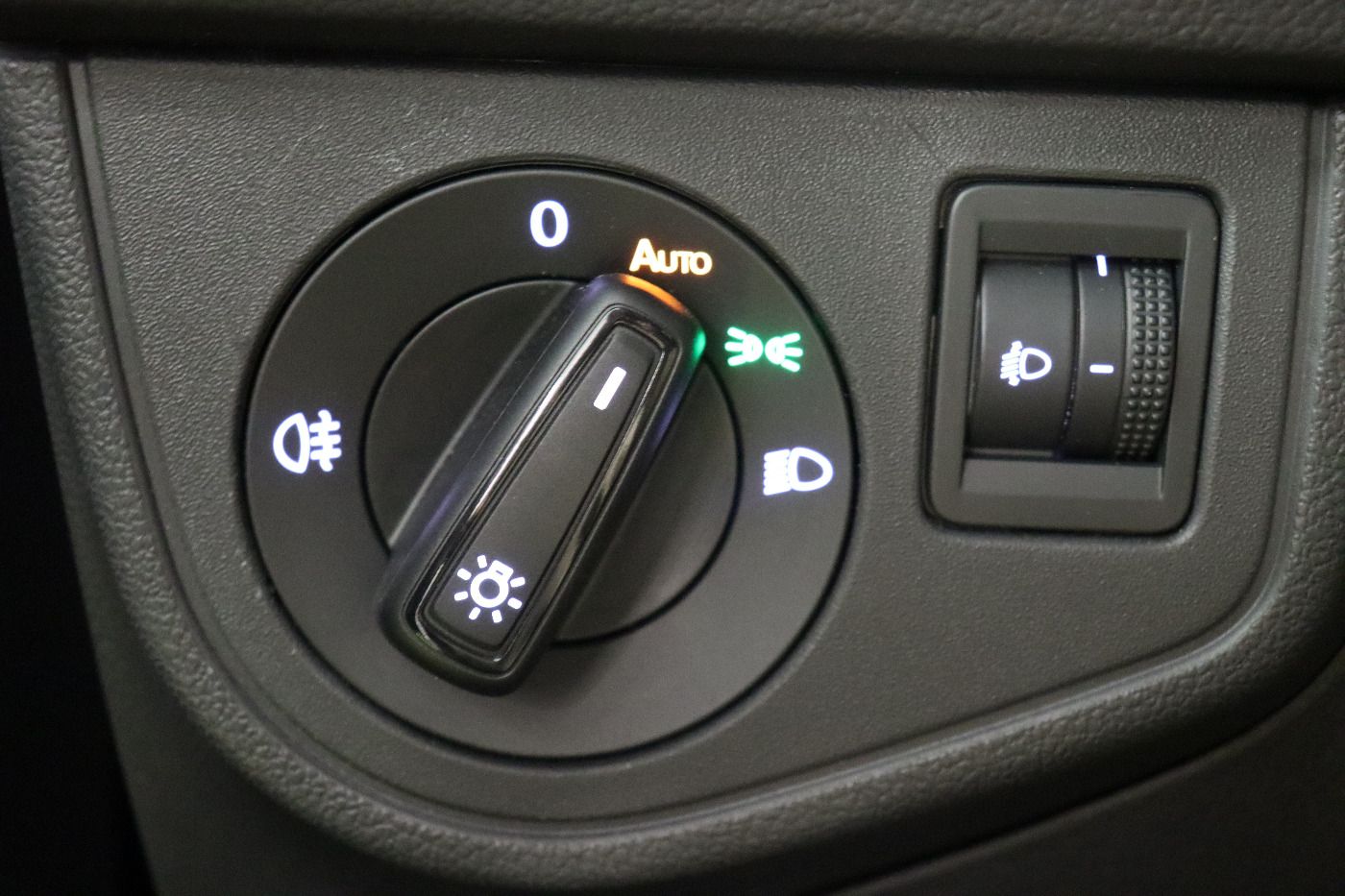 Fahrzeug autohaus mense Fahrzeugabbildung Volkswagen Polo 1.0TSI Life CarPlay|ACC|LED|Navi|VirtualCP