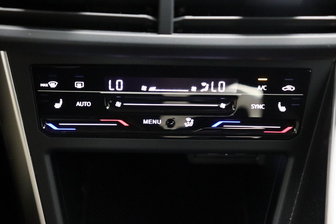 Fahrzeug autohaus mense Fahrzeugabbildung Volkswagen Polo 1.0TSI Life CarPlay|ACC|LED|Navi|VirtualCP