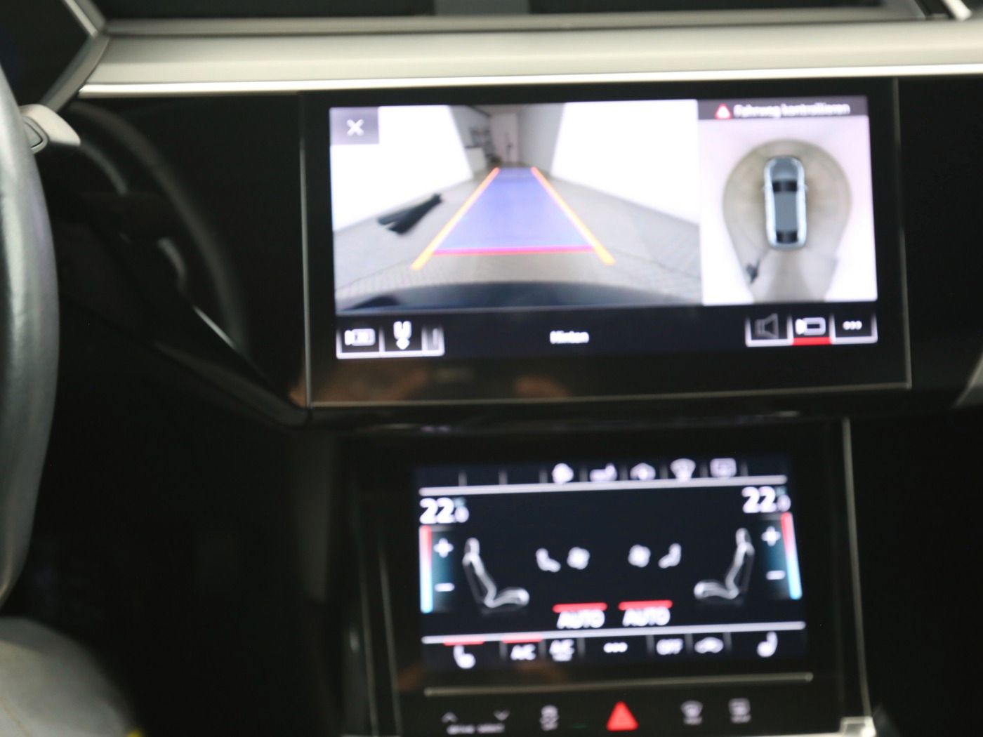 Fahrzeugabbildung Audi e-tron Sportback 55 quattro Matrix|B&O|AHK|SD