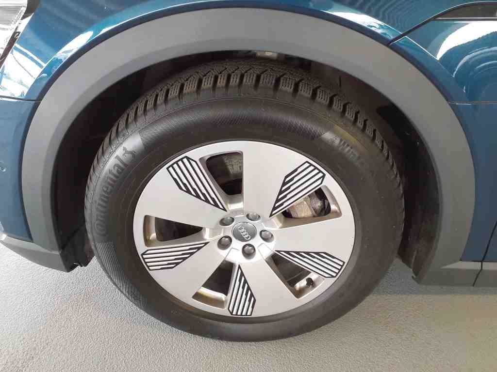 Fahrzeug autohaus mense Fahrzeugabbildung Audi e-tron Sportback quattro 300kW Matrix|B&O|AHK|SD