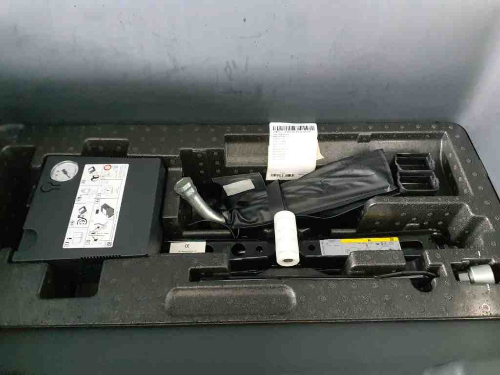 Fahrzeug autohaus mense Fahrzeugabbildung Audi e-tron Sportback quattro 300kW Matrix|B&O|AHK|SD