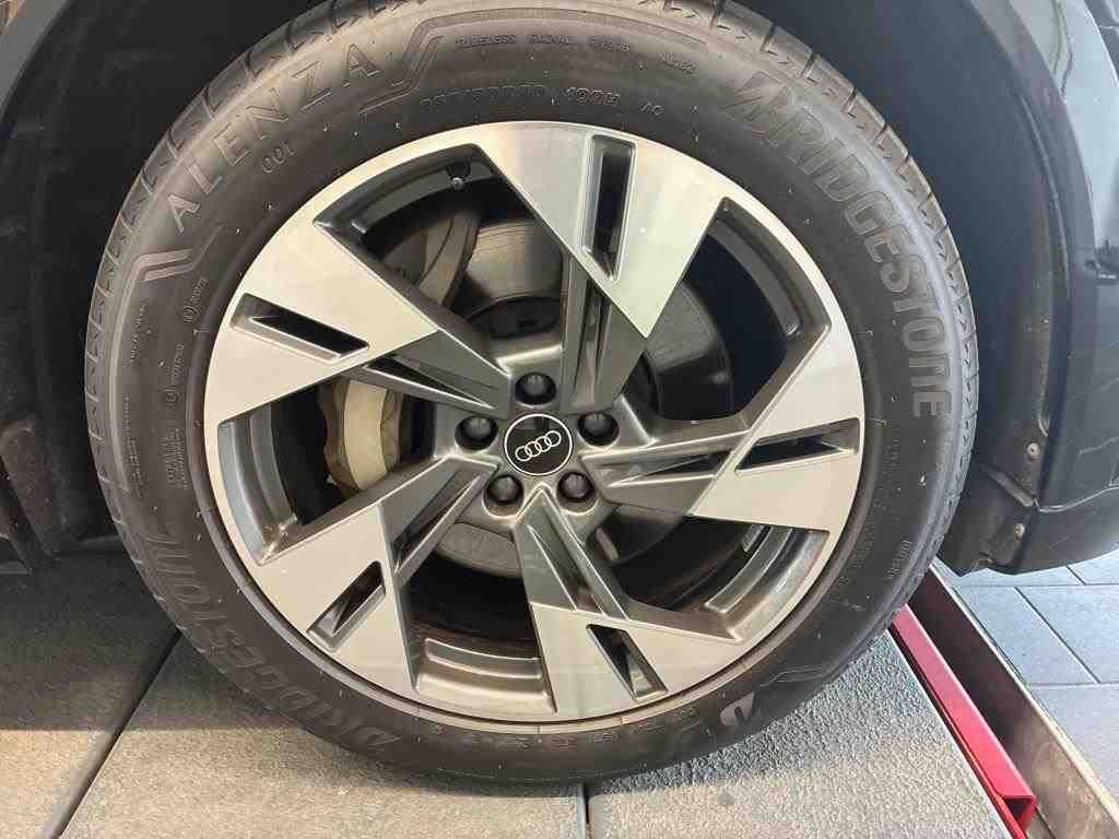 Fahrzeug autohaus mense Fahrzeugabbildung Audi e-tron Sportback advanced quattro 230kW AHK|Luft